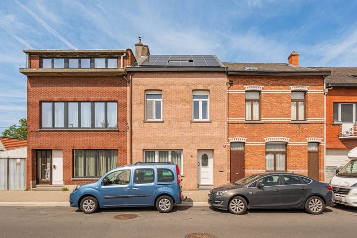 Charming Move-in Ready Home in the Heart of Willebroek