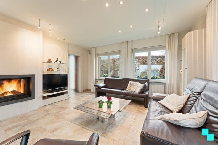 Instapklare villa met 5 slaapkamers en prachtige tuin - R...