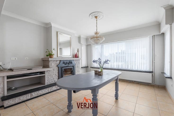 Ruime gezinswoning met 4 slaapkamers, grote garage en zon...
