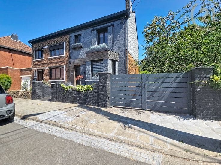 House in Charleroi