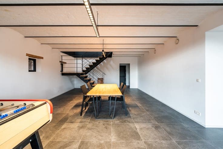 Braine-l'Alleud: Stunning 4-Bedroom, 3-Bathroom House
