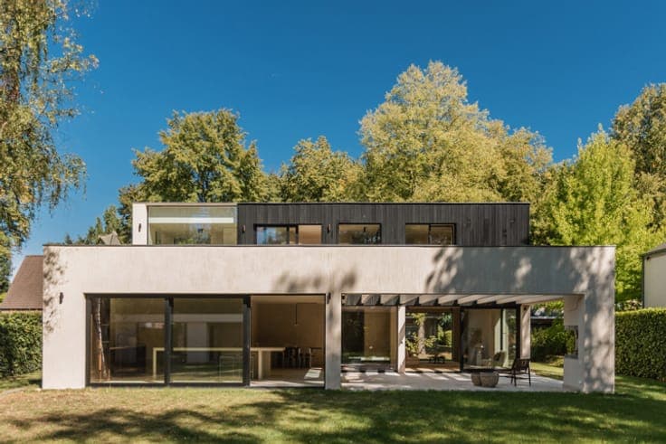 Top notch finished architectural villa in green surroundings