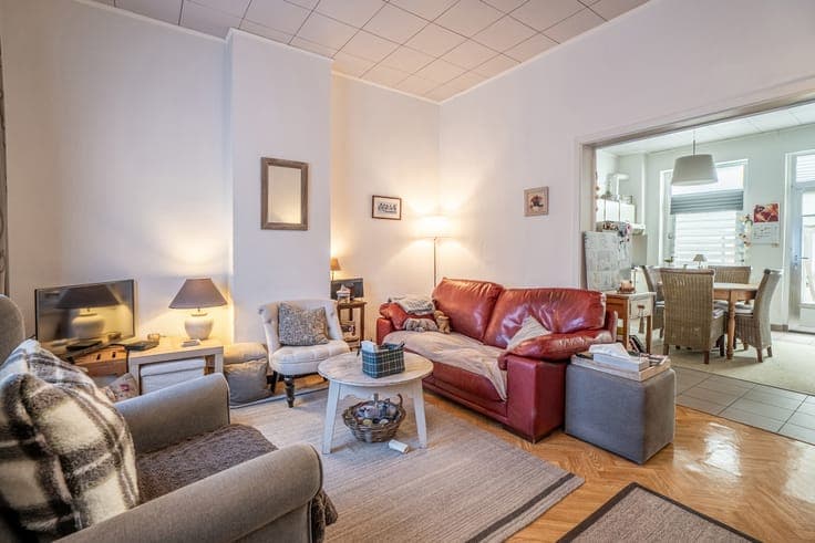 House with 1 bedroom, garden and plenty of potential