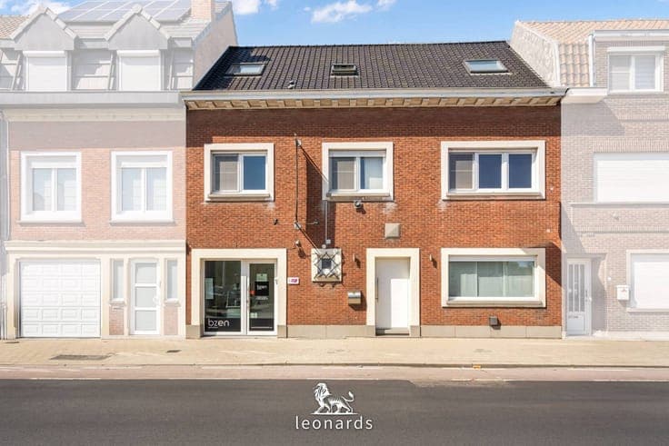 Ruime instapklare woning met eigen praktijk op A+ locatie
