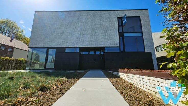 Villa in Blanden, quiet location, high-quality finishes.