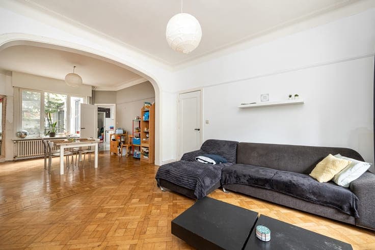 ANTWERP PULHOF – Characterful Four-Bedroom Home