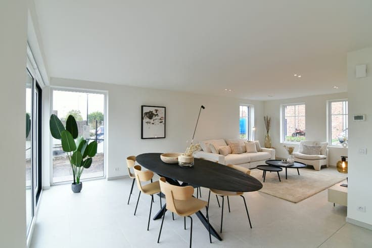 Nouvelle maison avec 4 chambres à Estaimbourg