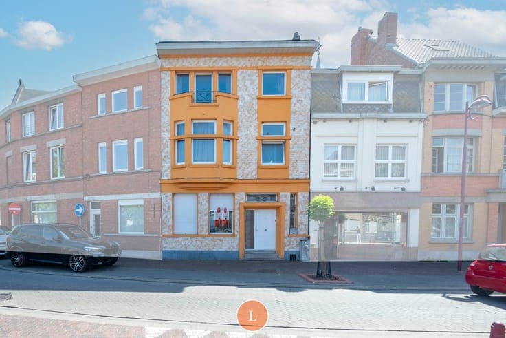 Instapklare burgerwoning met 5 slaapkamers en tuin in Menen