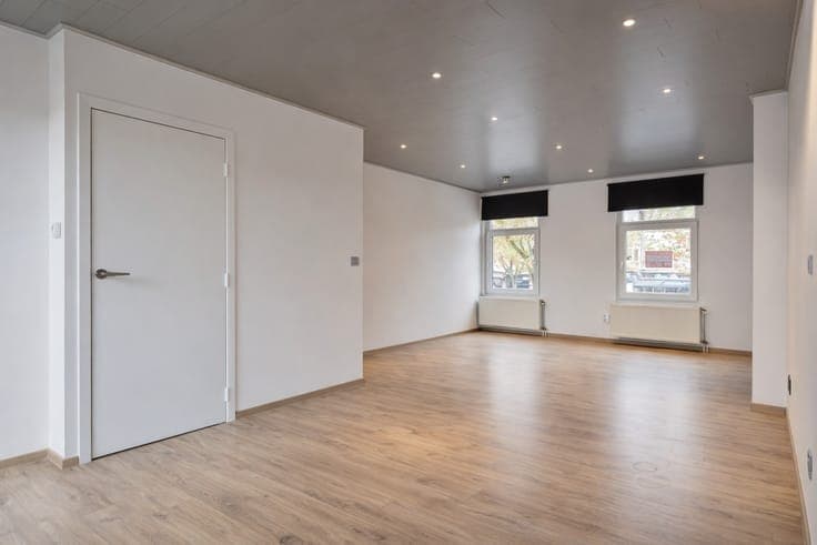 OPEN HUIS VRIJDAG 10/04 van 17.30u tot 18.30u. Instapklar...