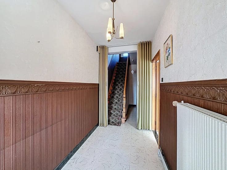 Sale - House Mol - 250,000 €