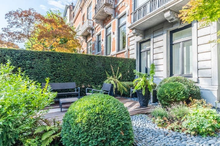 Bourgeois Mansion from 1890 – Ixelles Ponds District