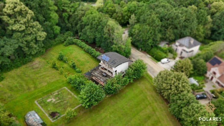 Unique family home – sustainable living in a green setting
