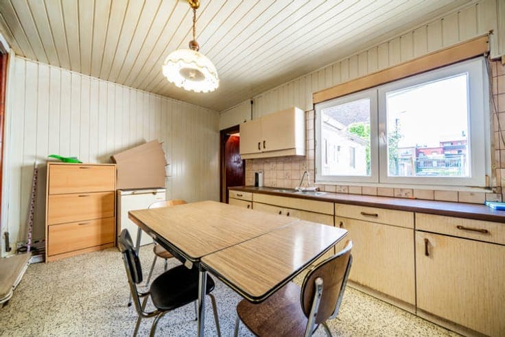 4-bedroom house to renovate – Seraing Centre