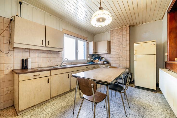 4-bedroom house to renovate – Seraing Centre