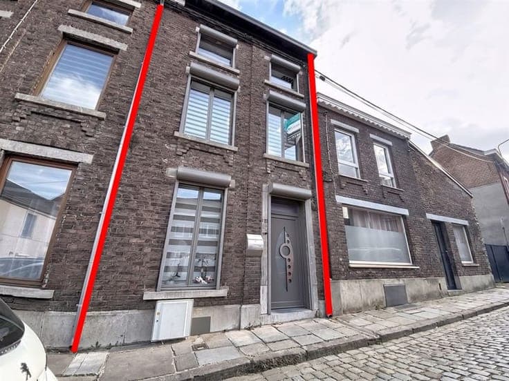 Maison 4 chambres avec jardin et 2 garages