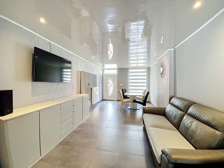 Maison 4 chambres avec jardin et 2 garages