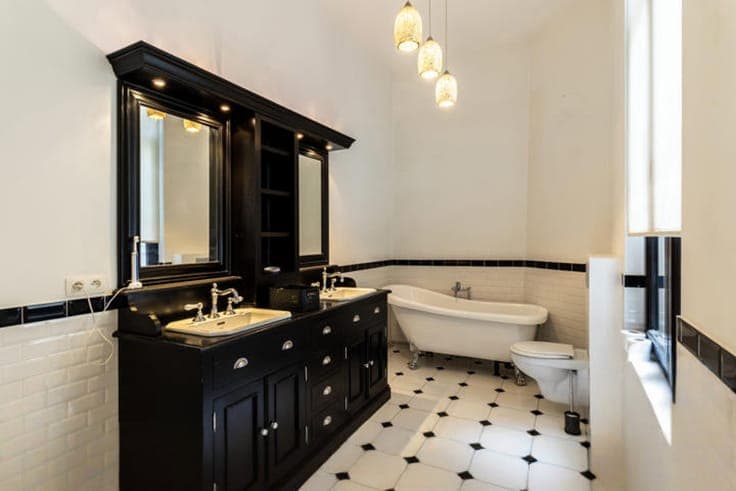 SAINT-GILLES – Superbe hôtel de maître de ± 420 m²
