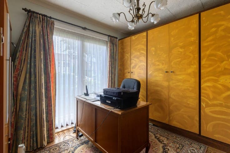 Charmante halfopen gezinswoning met 3 slaapkamers, garage...