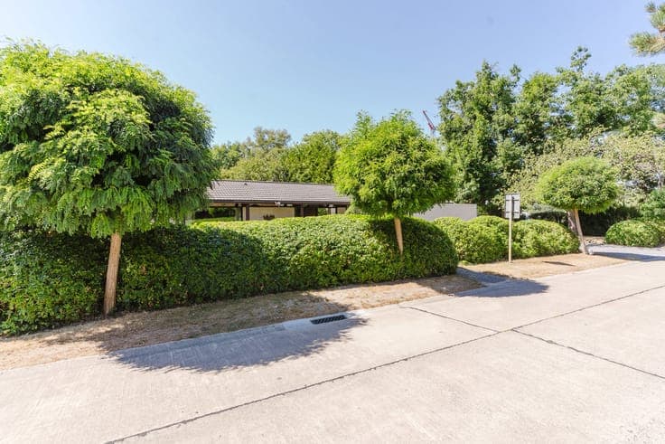 Architectenbungalow op een perceel van 1465m² in De Pinte