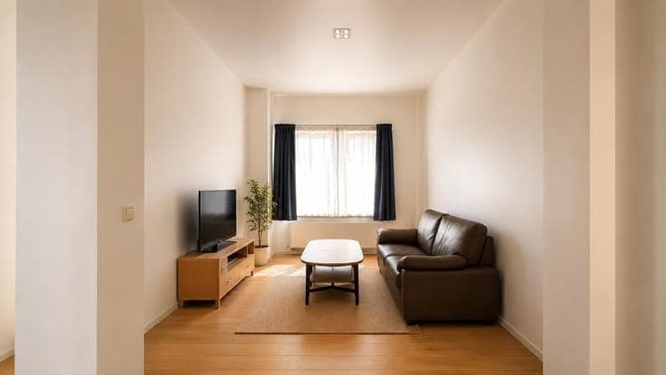 3-bedroom townhouse near the historic center.