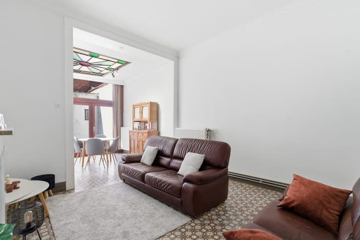 Karaktervolle stadswoning met 5 slaapkamers op toplocatie...