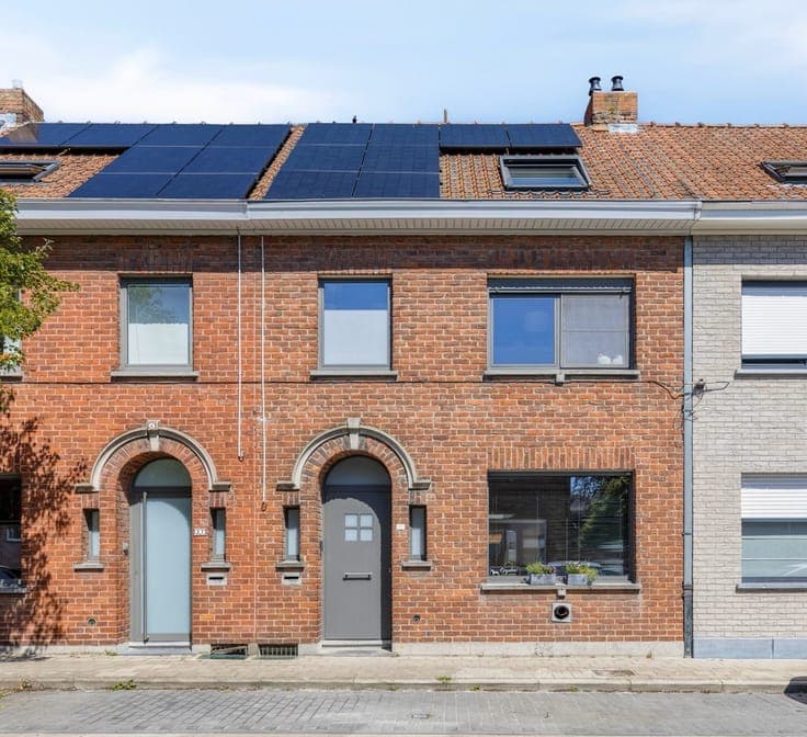 OPEN HUIS WOENSDAG 12/08 van 18.30u tot 19.30u. Gezellige...