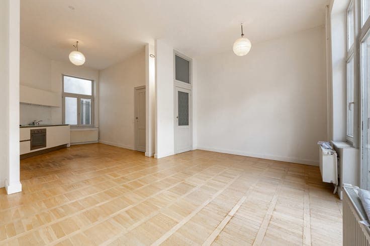 Ixelles – Character House with Garage