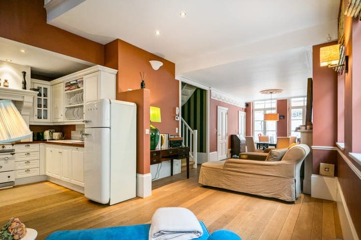 Charmante woning met 2 slaapkamers, 2 badkamers en een ru...
