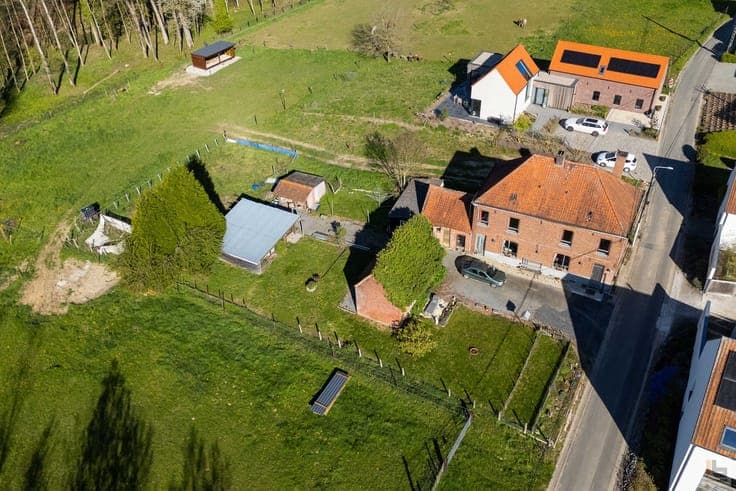 Te renoveren woning op 2991m2 op unieke locatie