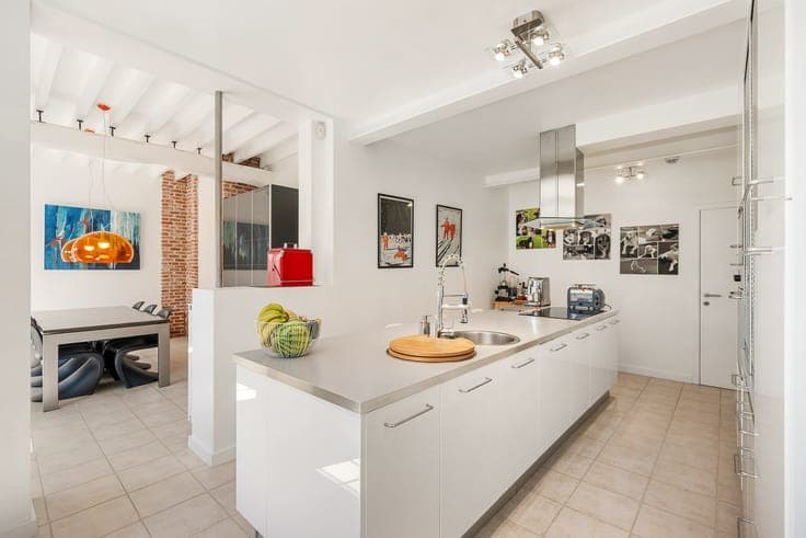 Authentic long-fronted farmhouse where heritage, luxury and