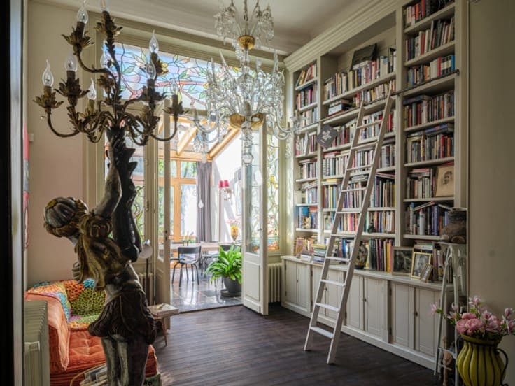 Exceptional townhouse with magnificent garden and parking po