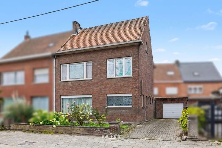 House in Burcht