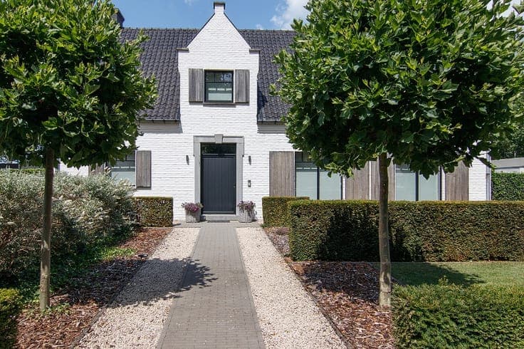 Prachtige, statige villa op een perceel van maar liefst 3...