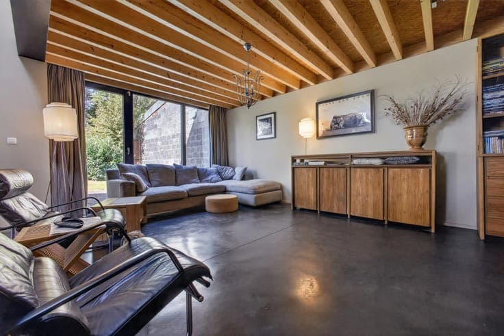Charming 3-Bedroom House with Modern Comfort in Racour