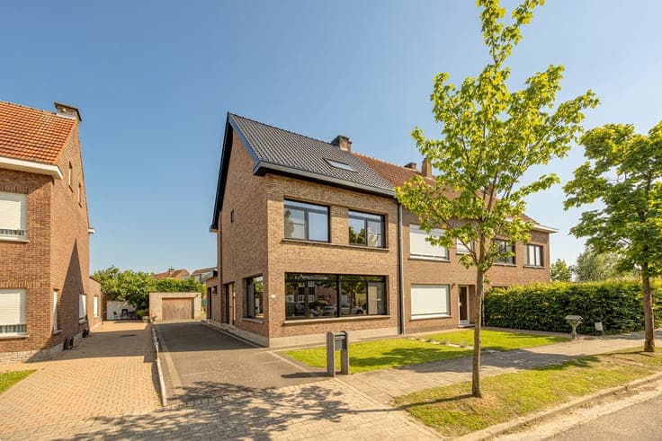 Rustig gelegen halfopen bebouwing aan de Rupel