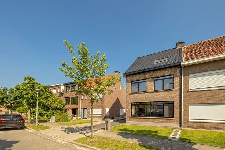 Rustig gelegen halfopen bebouwing aan de Rupel