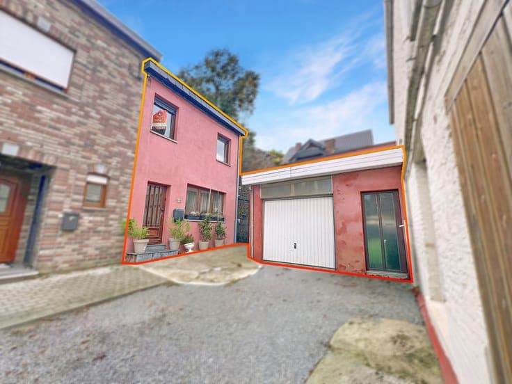 Maison 2CH poss. 3 + jardin + garage + caves.