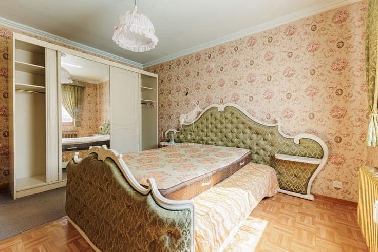 Apartment for sale in the center of CHARLEROI.