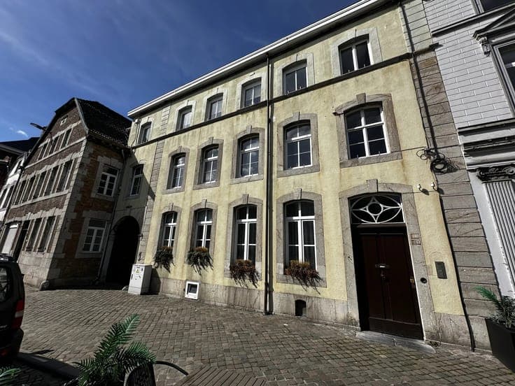 Sale - Building Eupen - 990,000 €