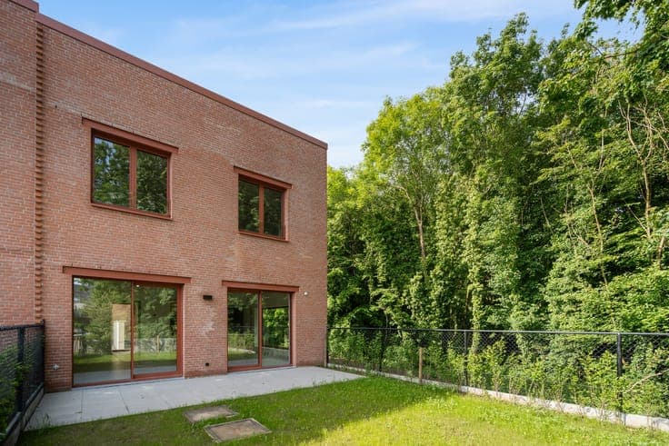 Instapklare nieuwbouwwoning met drie slaapkamers en prakt...