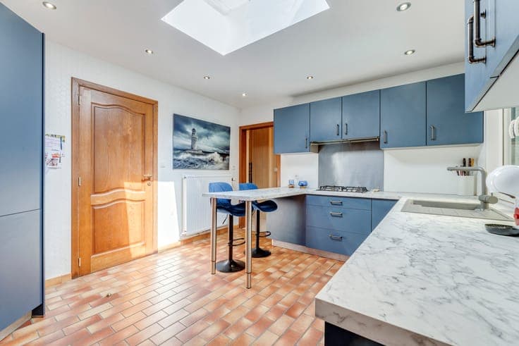 3-4 bedroom house in the center of Waremme