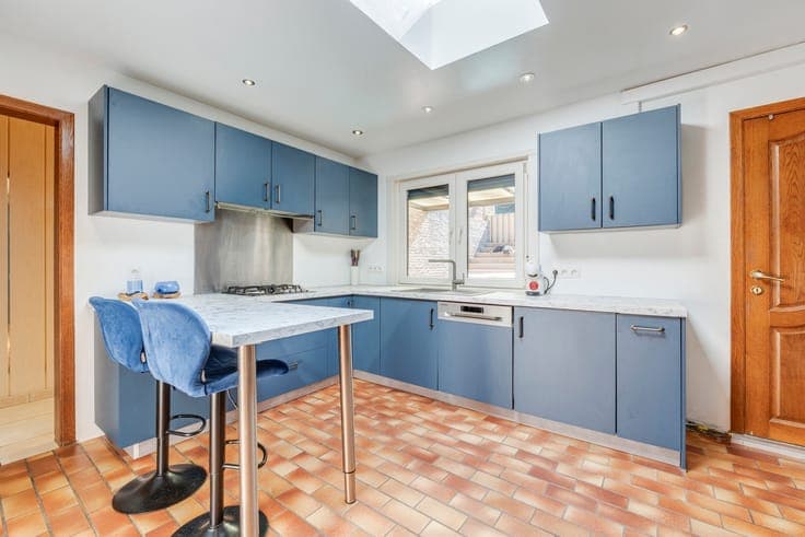 3-4 bedroom house in the center of Waremme