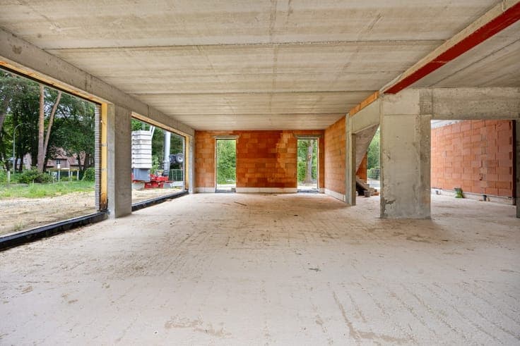 Shell open-plan home on 34.6 ares in Keerbergen