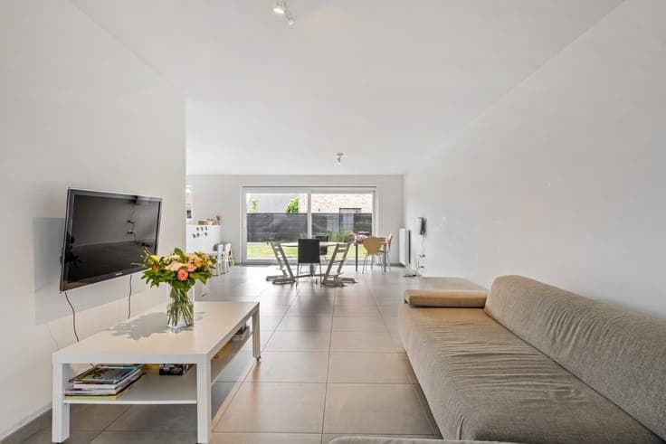 Recente woning op strategische locatie te Ingelmunster