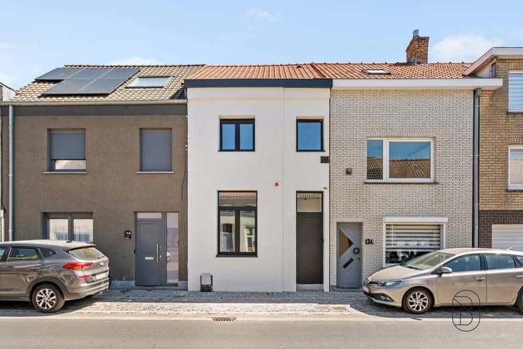 A nicely renovated home in a great location with a city gard