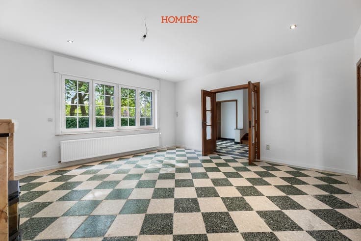 Karaktervolle gerenoveerde woning met 4 slaapkamers