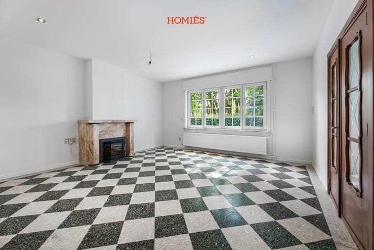 Karaktervolle gerenoveerde woning met 4 slaapkamers