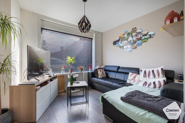 Instapklare half-open woning in het rustige en groene dor...