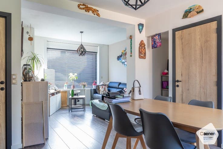Instapklare half-open woning in het rustige en groene dor...