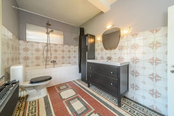 Villa to renovate in Hertsberge